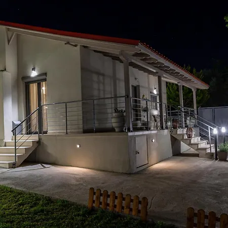 Thaλeia Casa de Férias Nea Kallikrateia
