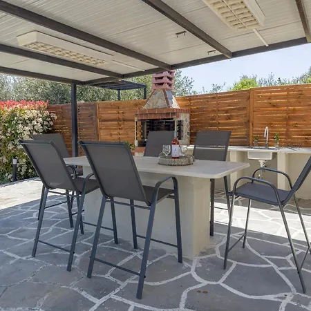 Holiday home Thaλeia